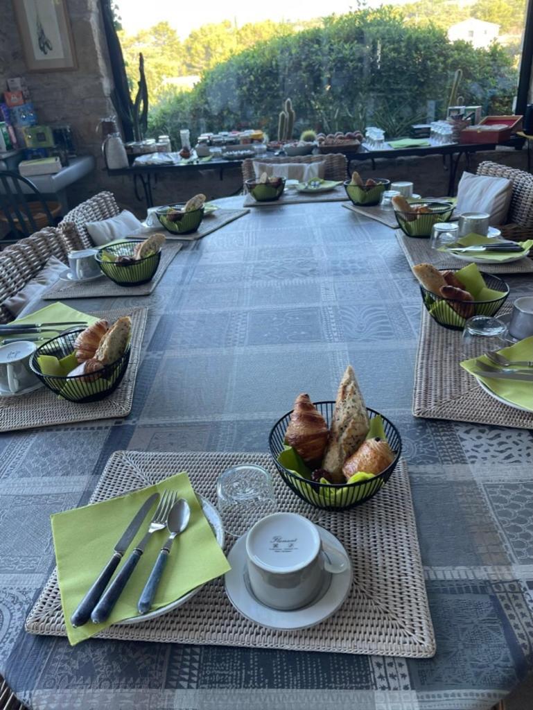 고르드 La Borie En Provence B&B 외부 사진