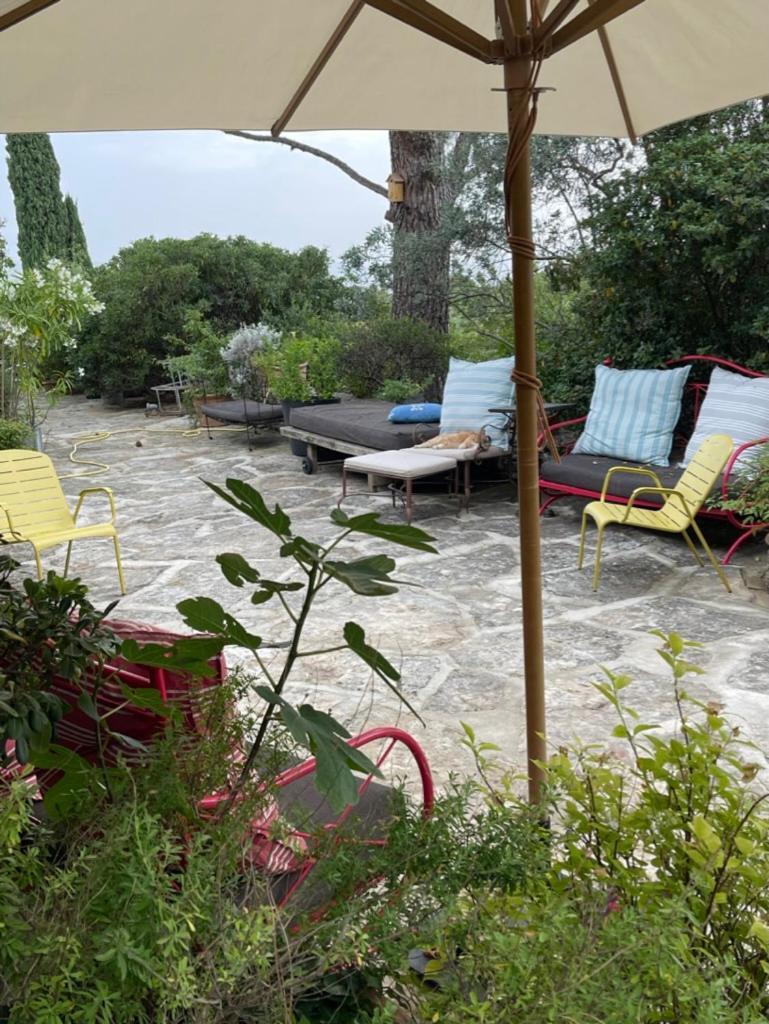 고르드 La Borie En Provence B&B 외부 사진